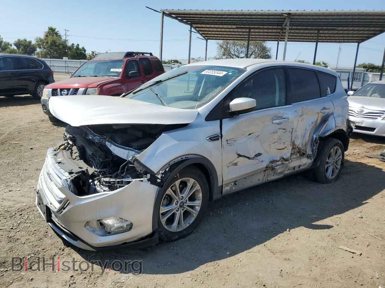 Фотография 1FMCU0GD1HUE09134 - FORD ESCAPE 2017