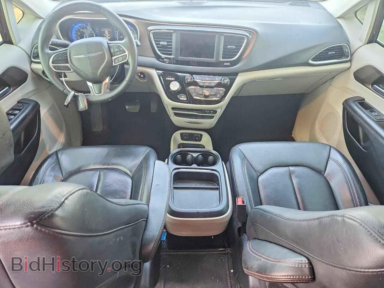 2018 CHRYSLER PACIFICA - VIN: 2C4RC1BG3JR172559 - Фото 8