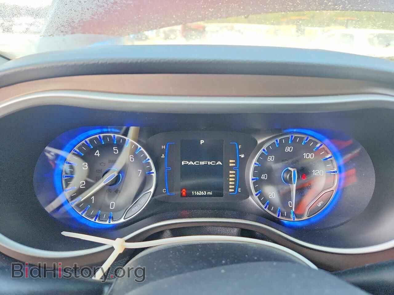 2018 CHRYSLER PACIFICA - VIN: 2C4RC1BG3JR172559 - Фото 9