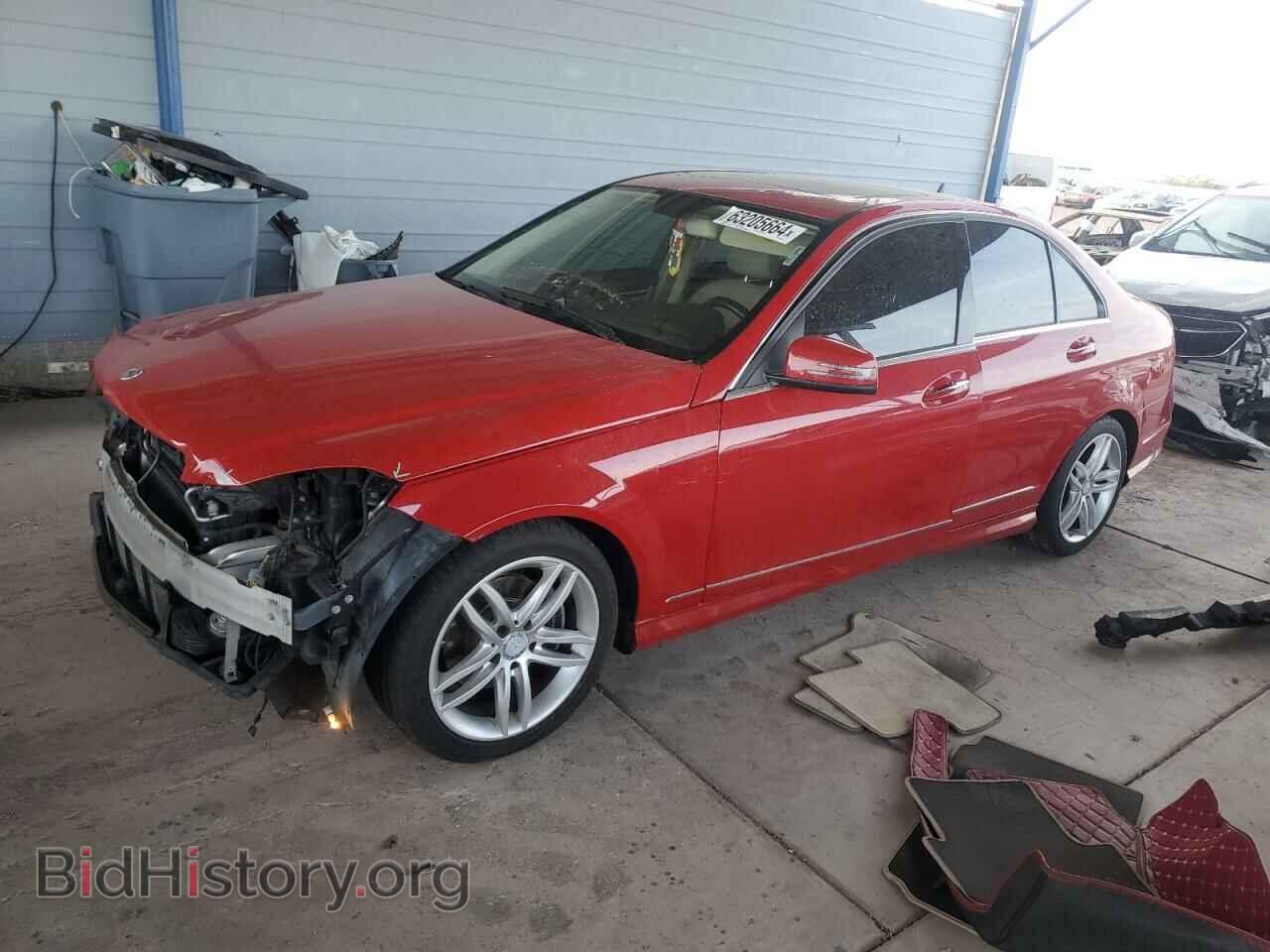 Фотография WDDGF4HB2EA963693 - MERCEDES-BENZ C-CLASS 2014