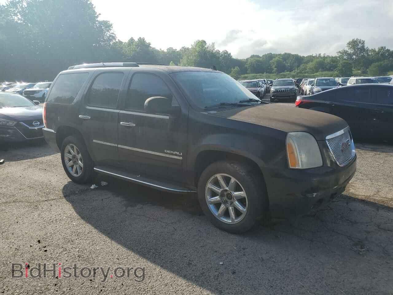 2011 GMC YUKON - VIN: 1GKS2EEF8BR107720 - Photo 4
