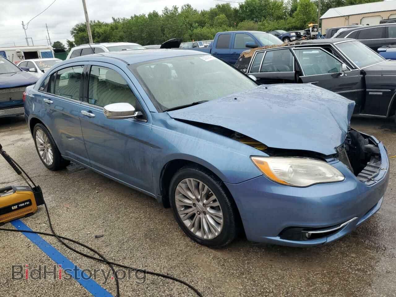 2011 CHRYSLER 200 - VIN: 1C3BC2FG7BN542500 - Фото 4