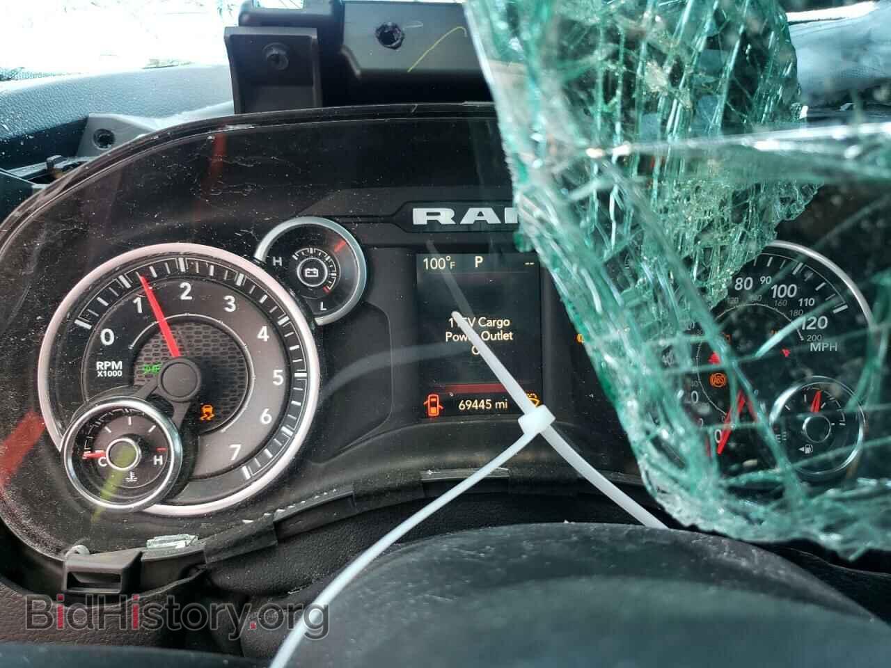 2021 RAM 1500 - VIN: 1C6SRFFT2MN637300 - Фото 9