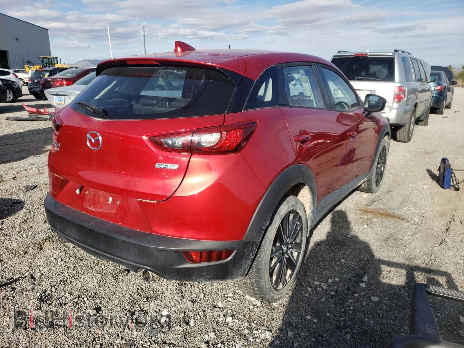 2017 MAZDA CX-3 - VIN: JM1DKFC7XH0145890 - Фото 4
