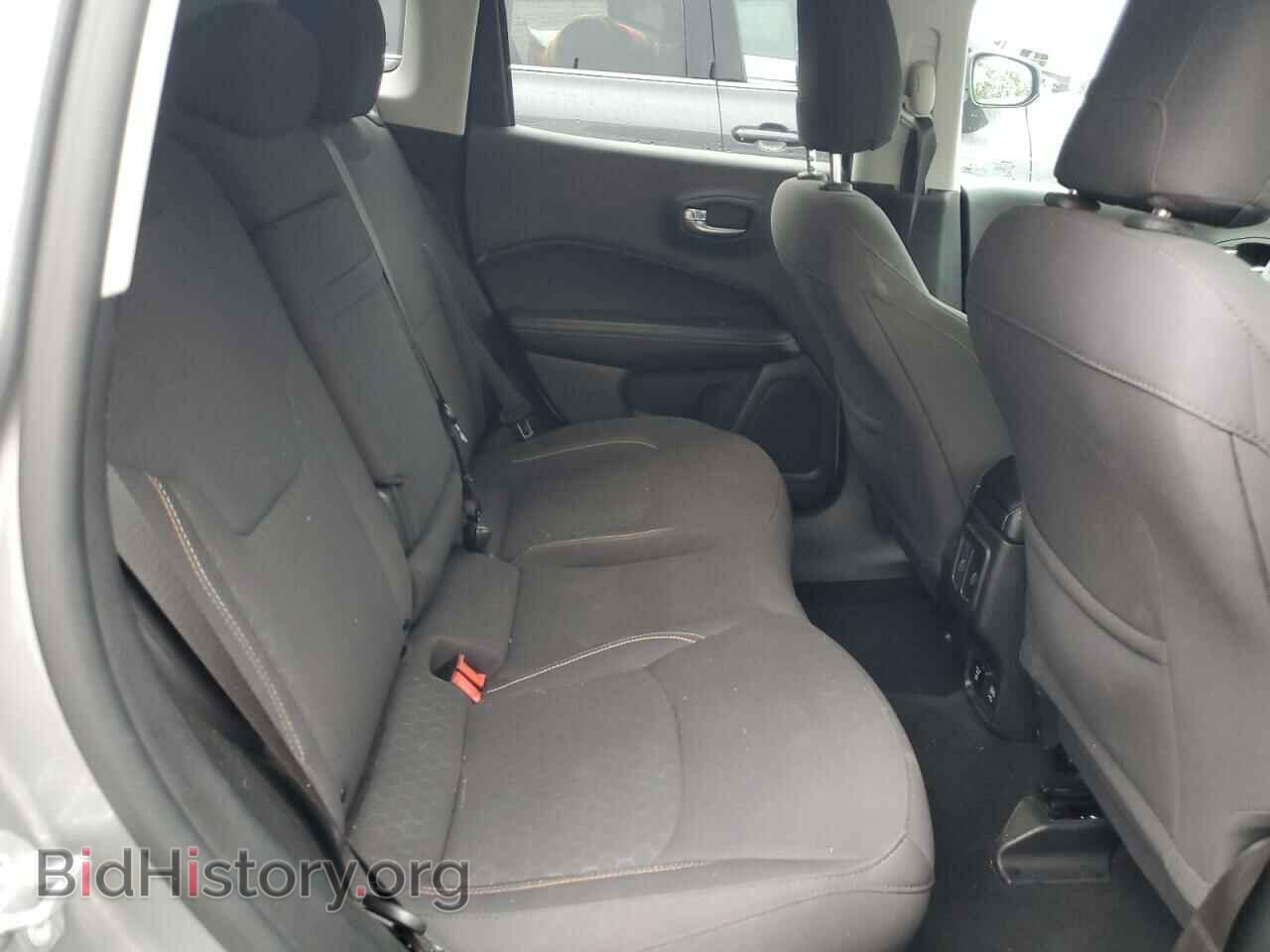 2019 JEEP COMPASS - VIN: 3C4NJCAB4KT743917 - Photo 11
