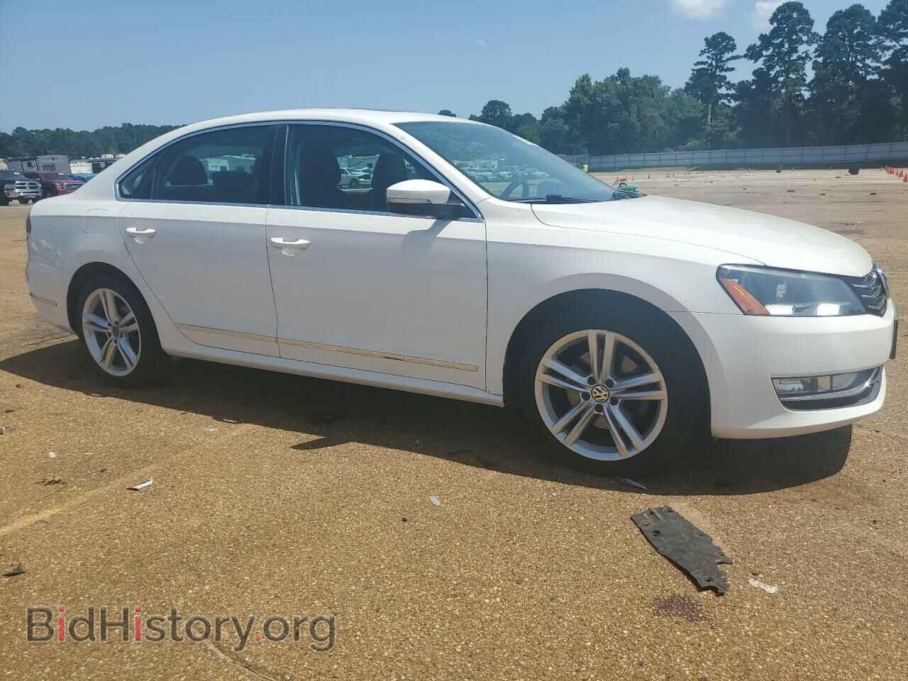 2015 VOLKSWAGEN PASSAT - VIN: 1VWCT7A38FC074857 - Фото 4