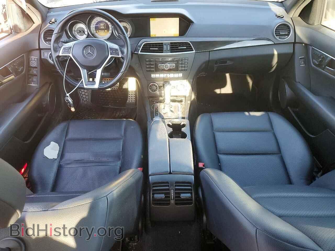 2012 MERCEDES-BENZ C-CLASS - VIN: WDDGF8JB0CA601022 - Фото 8