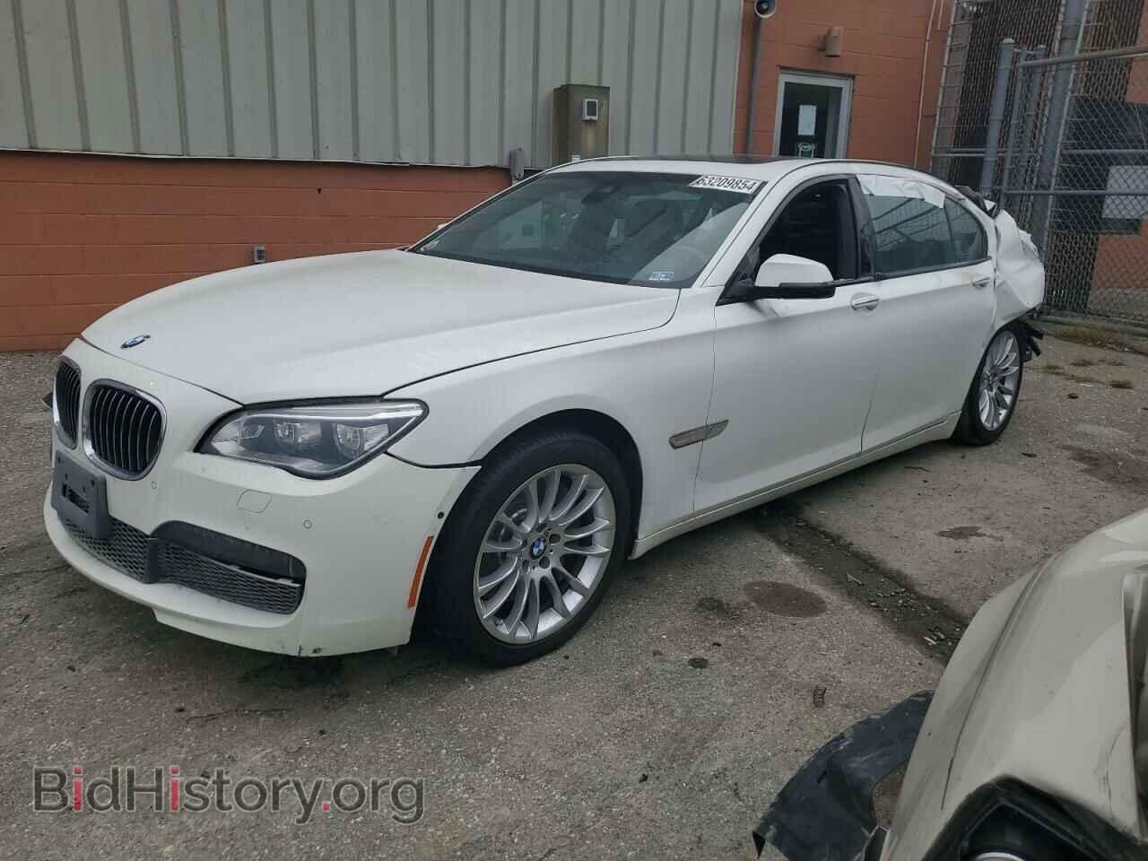Photo WBAYF8C59FD653903 - BMW 7 SERIES 2015