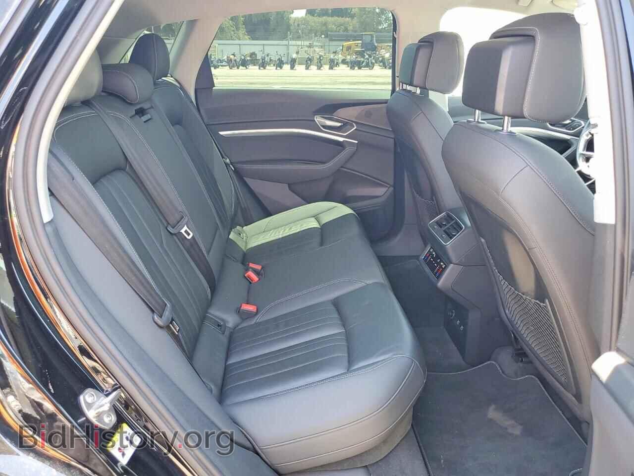 2021 AUDI E-TRON - VIN: WA1AAAGE1MB022022 - Photo 11