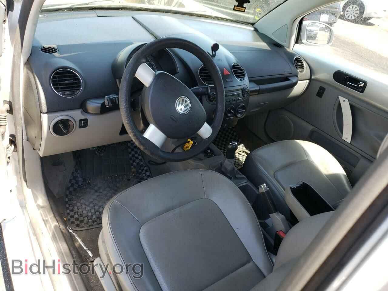 2007 VOLKSWAGEN BEETLE - VIN: 3VWPW31C17M507582 - Фото 8