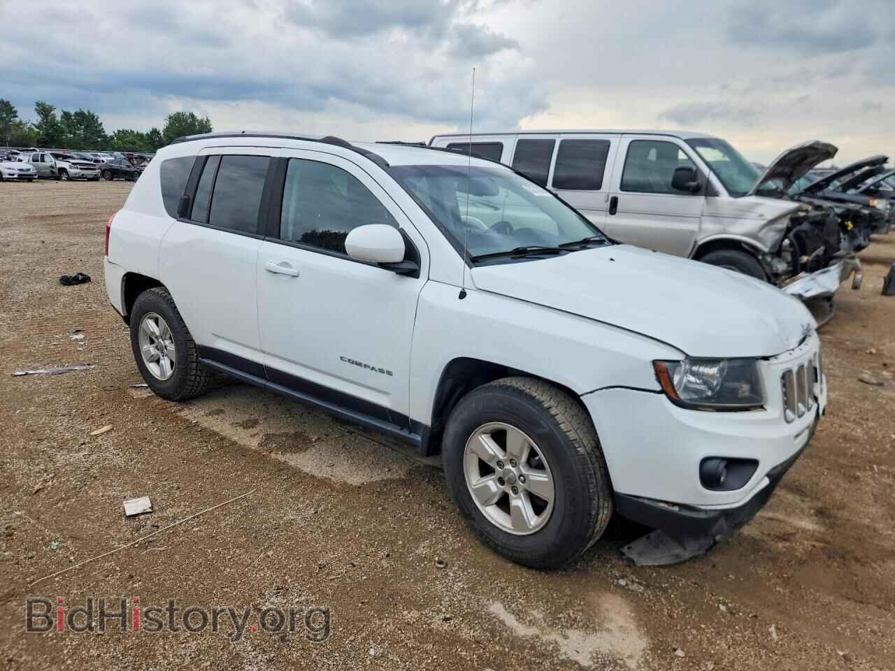2016 JEEP COMPASS - VIN: 1C4NJCEA1GD744585 - Photo 4