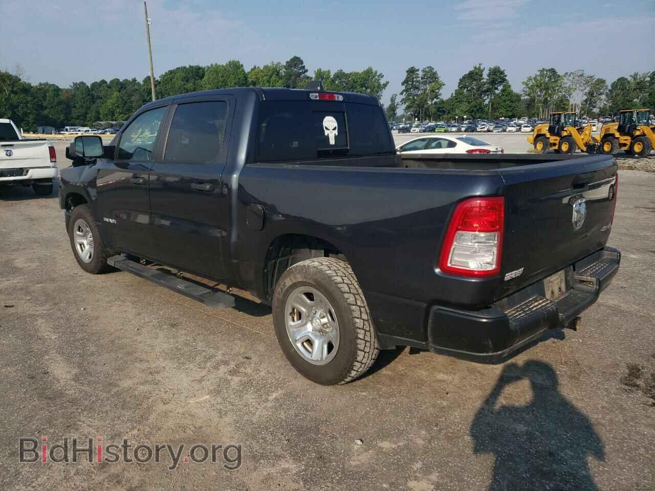 2019 RAM 1500 - VIN: 1C6SRFGT3KN651203 - Фото 2