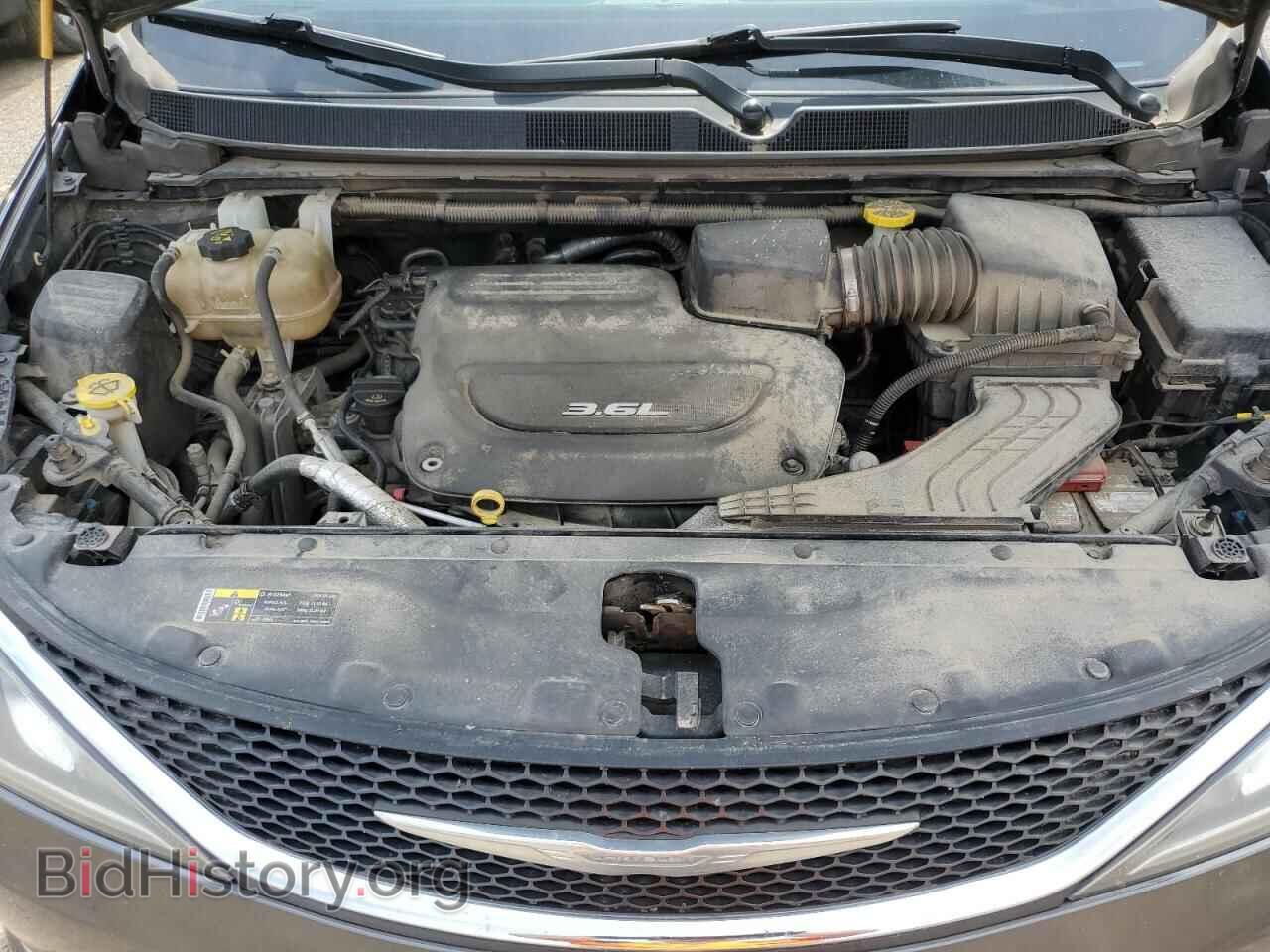 2017 CHRYSLER PACIFICA - VIN: 2C4RC1EGXHR798213 - Photo 12