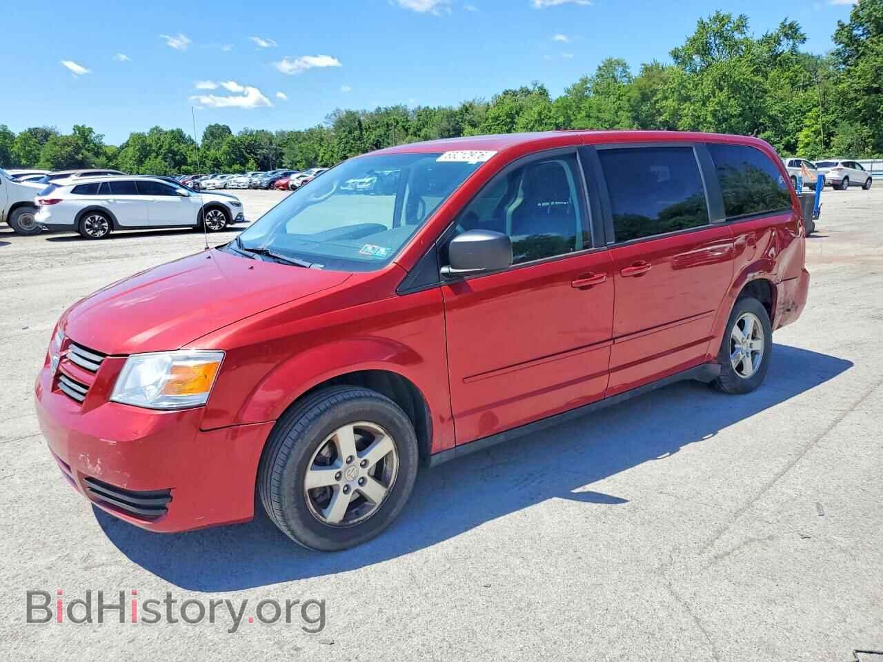 Photo 2D4RN4DE9AR147627 - DODGE CARAVAN 2010