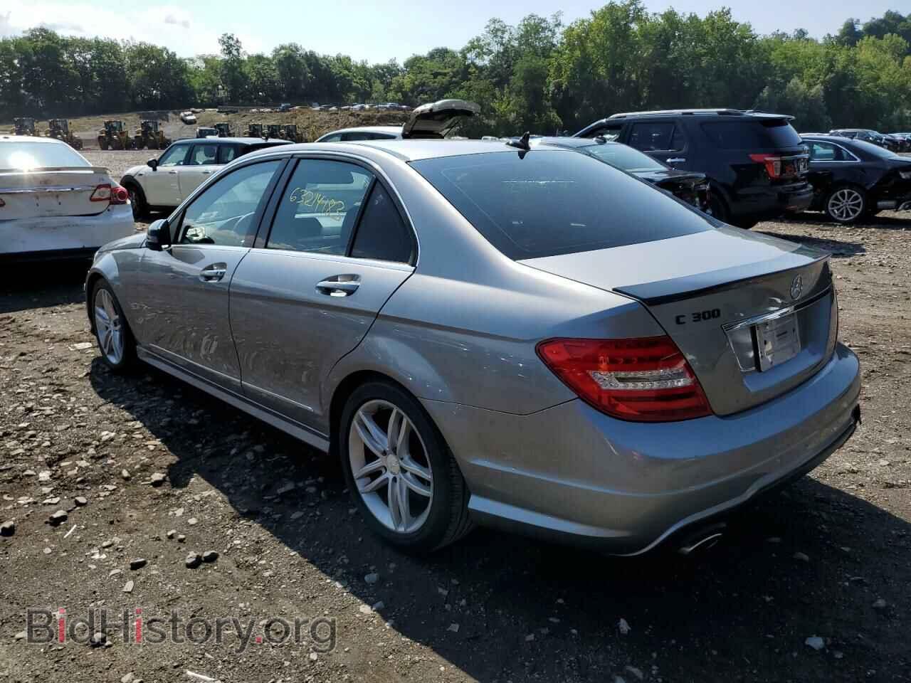 2012 MERCEDES-BENZ C-CLASS - VIN: WDDGF8BB4CR209211 - Фото 2