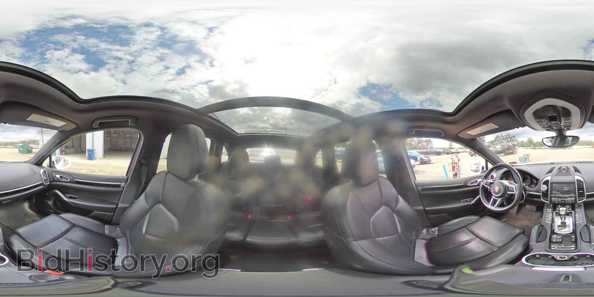 2016 PORSCHE CAYENNE - VIN: WP1AA2A23GLA06105 - Photo 15