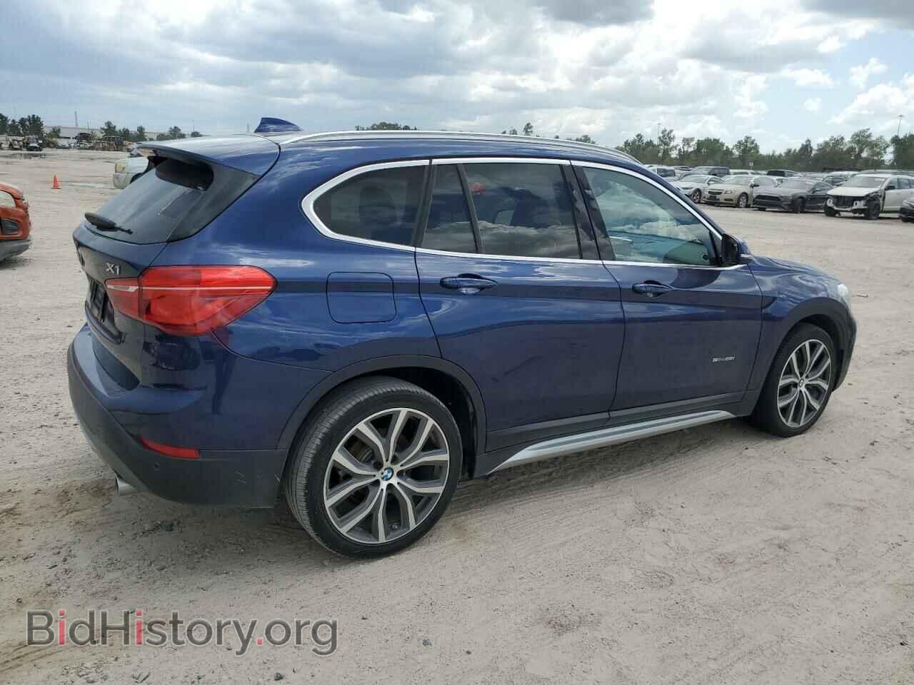 2017 BMW X1 - VIN: WBXHU7C36H5H35897 - Фото 3