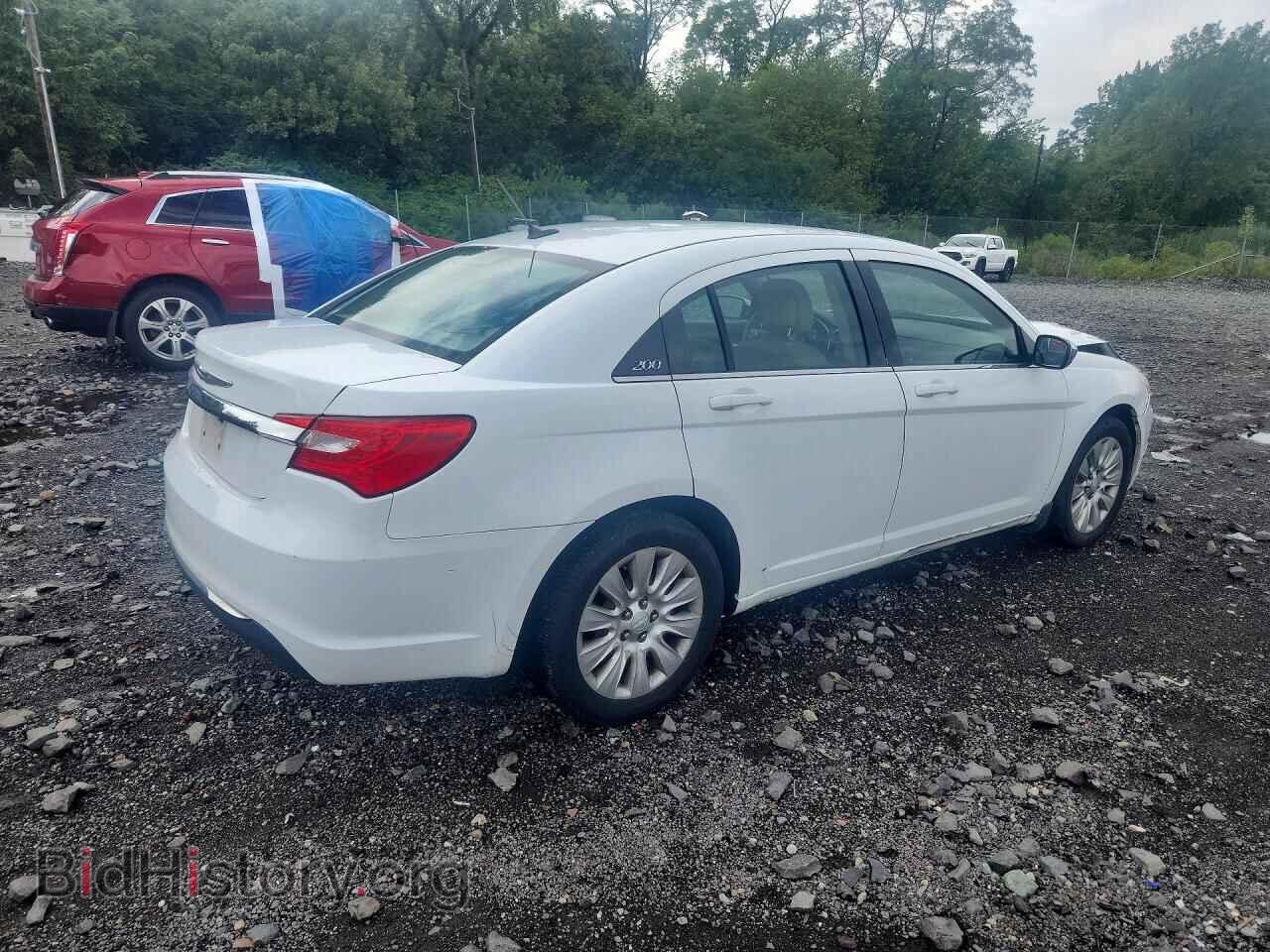 2011 CHRYSLER 200 - VIN: 1C3BC4FB6BN586245 - Фото 3