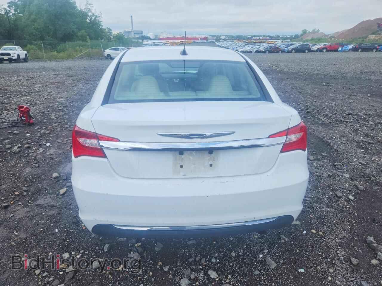2011 CHRYSLER 200 - VIN: 1C3BC4FB6BN586245 - Фото 6