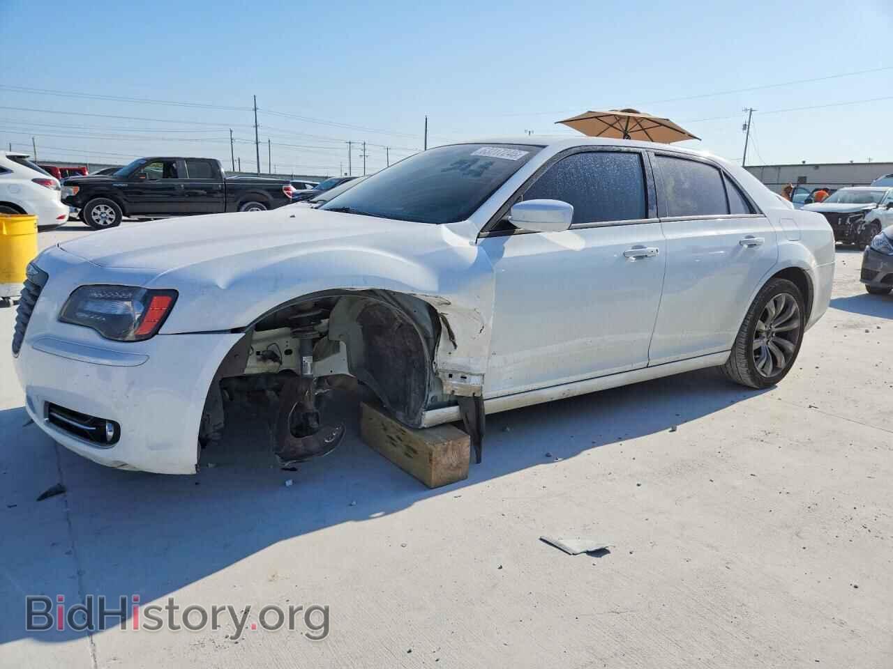 Фотография 2C3CCABG1EH361197 - CHRYSLER 300 2014