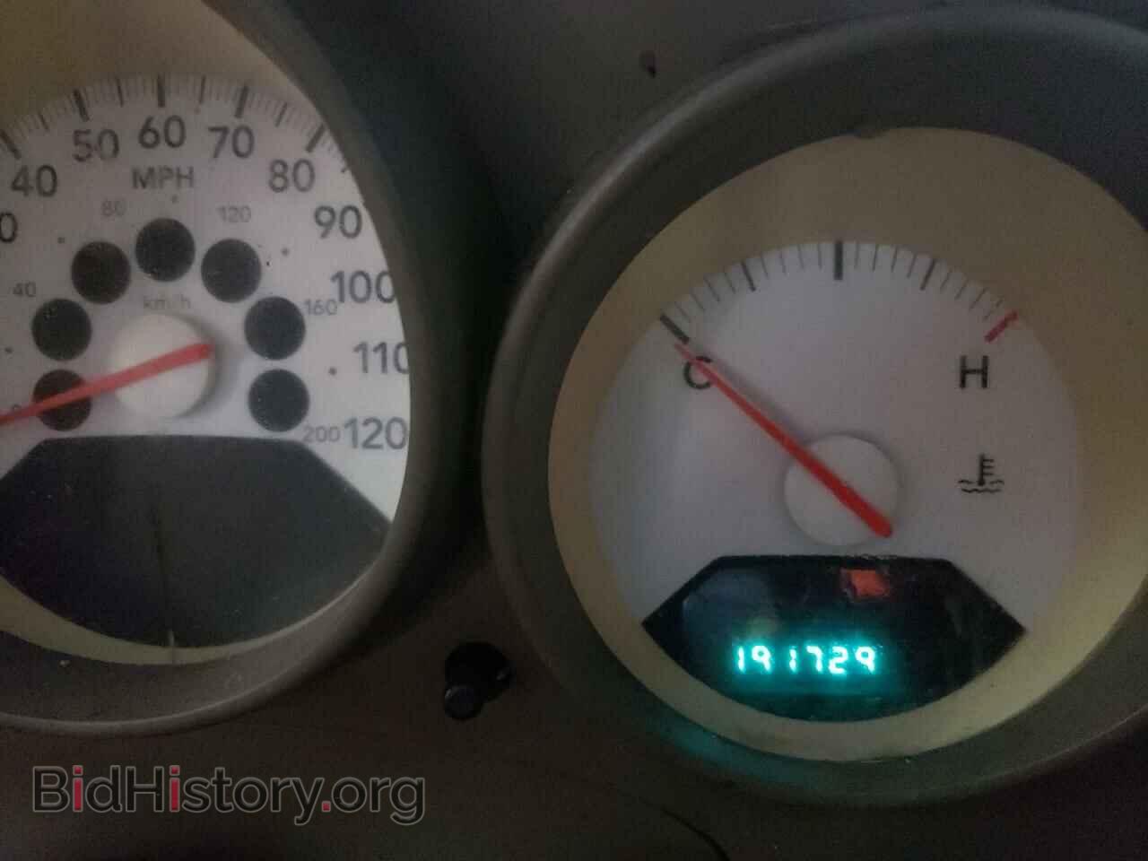 2008 DODGE CALIBER - VIN: 1B3HB28B58D757755 - Фото 8