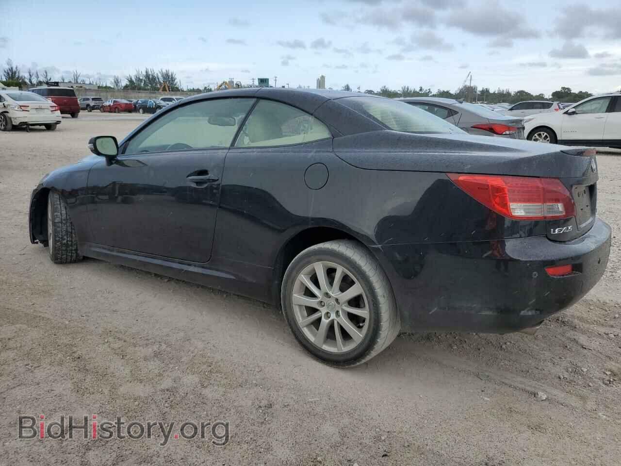 2010 LEXUS IS - VIN: JTHFF2C22A2502479 - Photo 2
