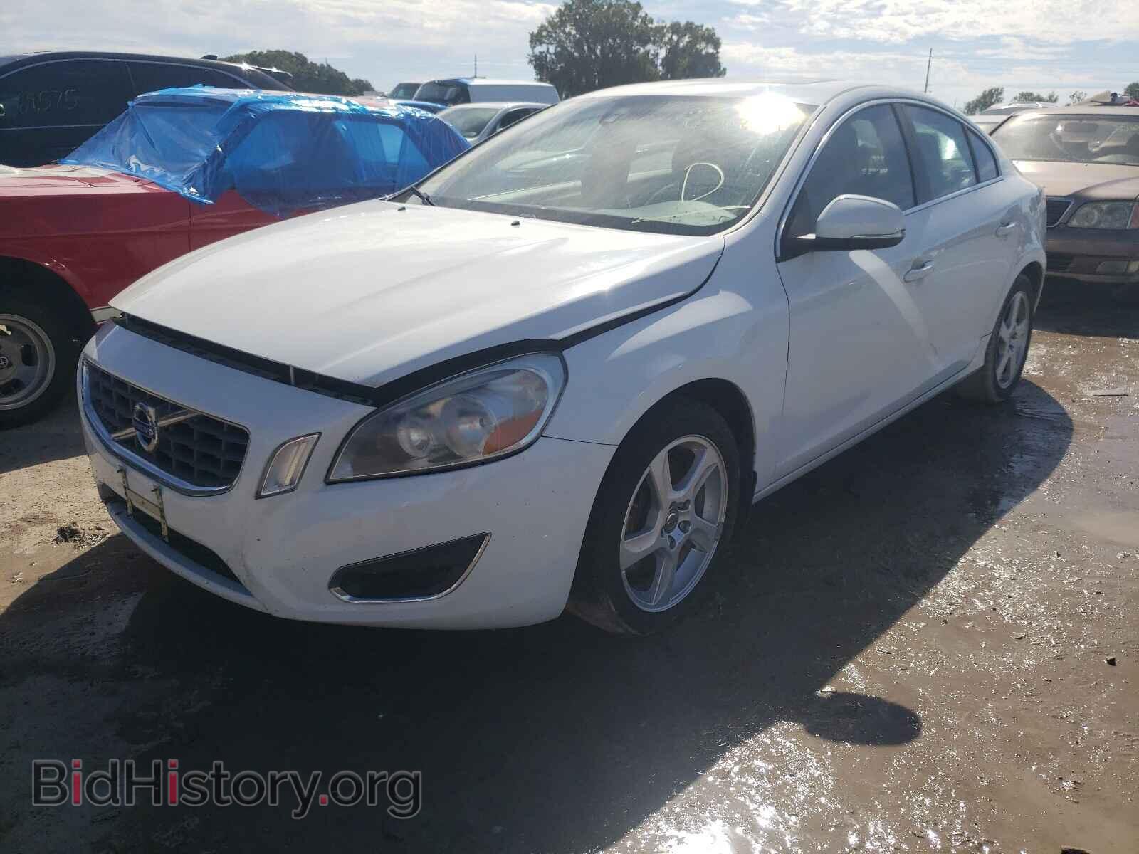 2012 VOLVO S60 - VIN: YV1622FS7C2106621 - Фото 2