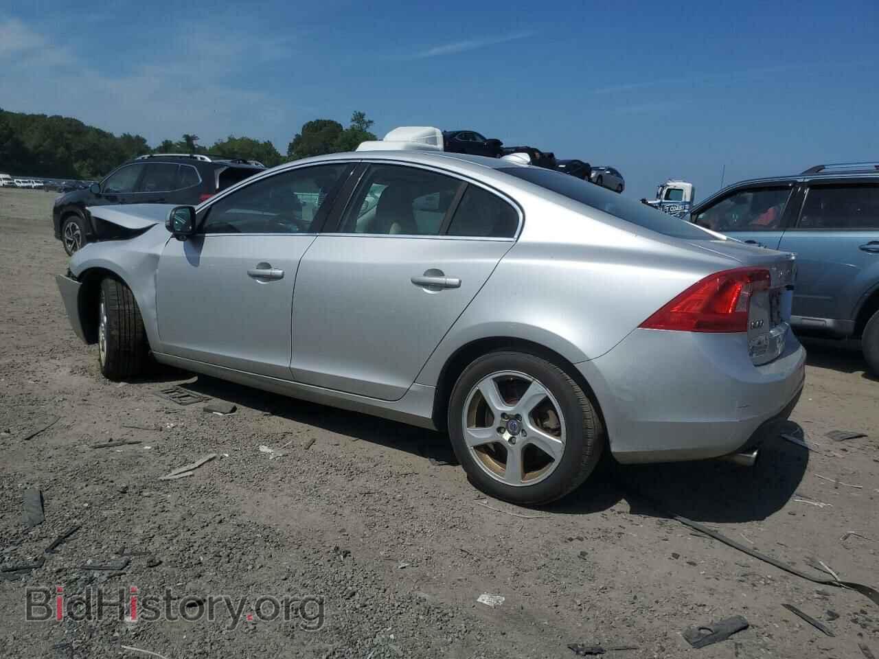 2012 VOLVO S60 - VIN: YV1622FS0C2135751 - Фото 2