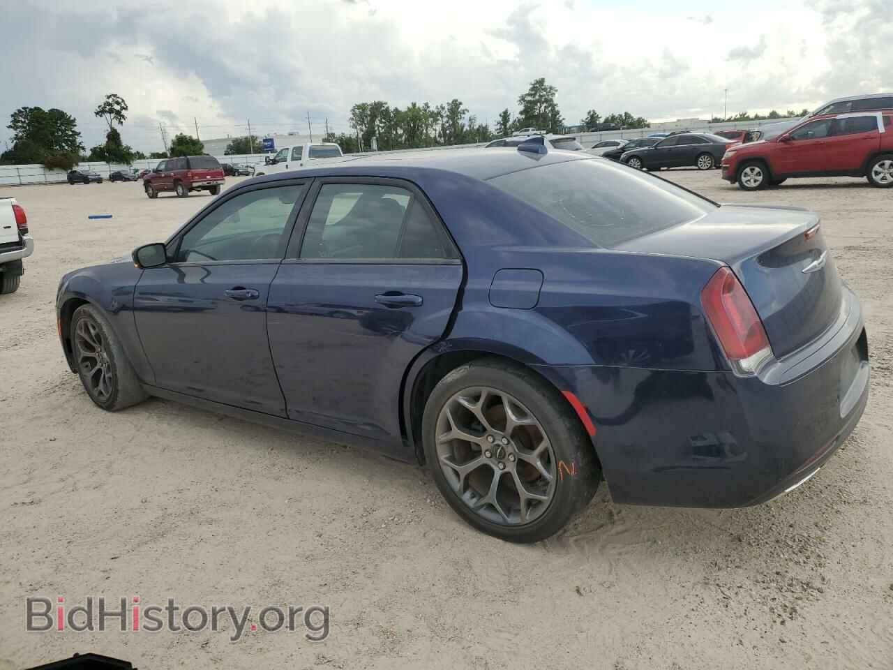 2015 CHRYSLER 300 - VIN: 2C3CCABG5FH903810 - Photo 2