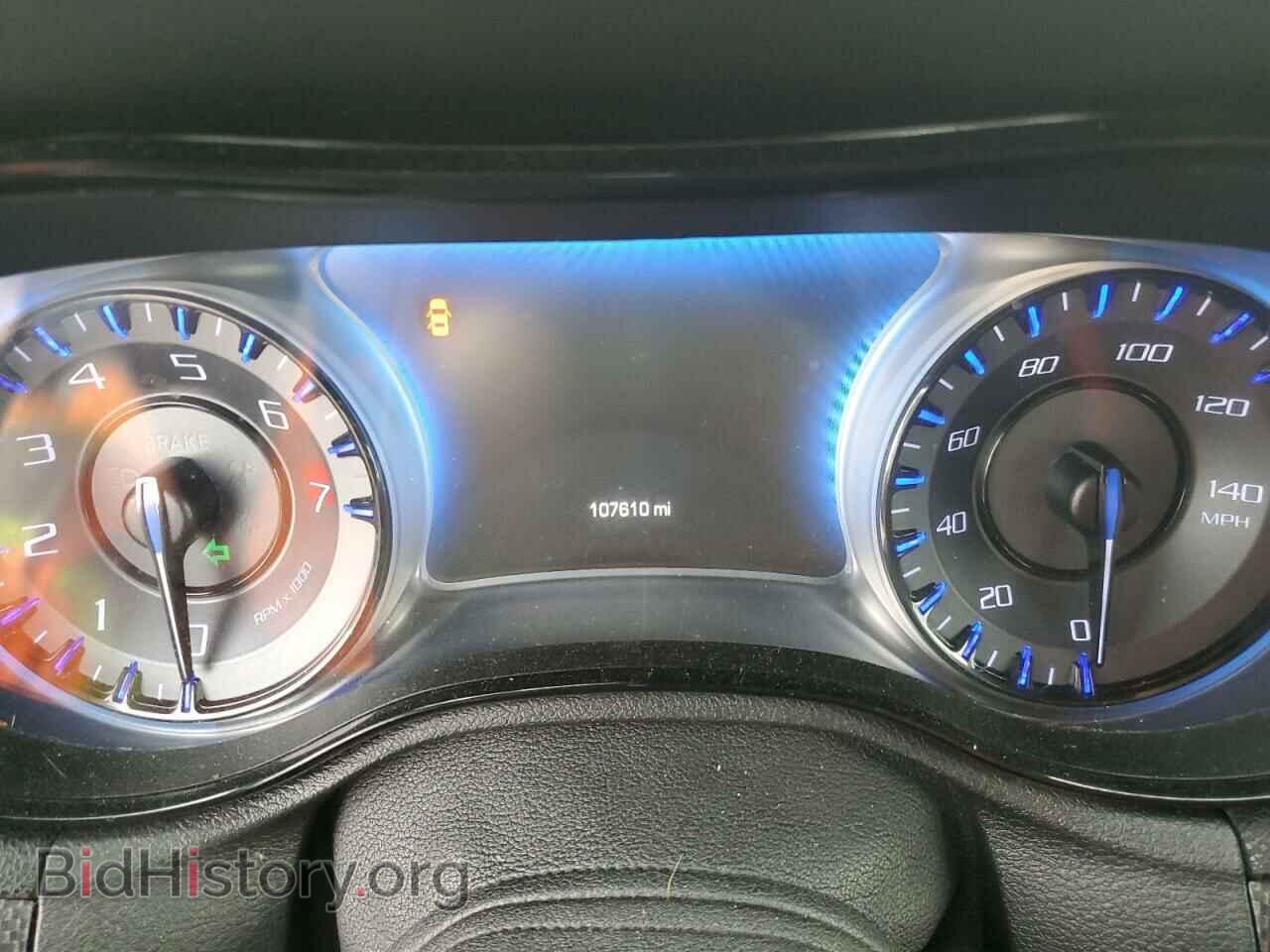 2015 CHRYSLER 300 - VIN: 2C3CCABG5FH903810 - Photo 9