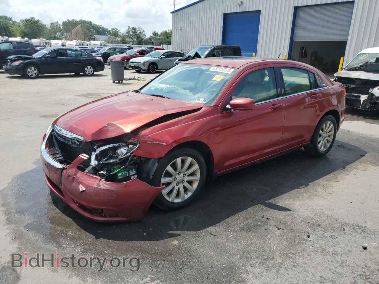Фотография 1C3BC1FG3BN526885 - CHRYSLER 200 2011