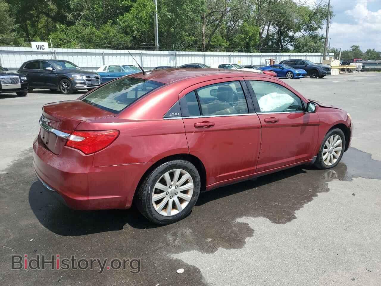 2011 CHRYSLER 200 - VIN: 1C3BC1FG3BN526885 - Фото 3