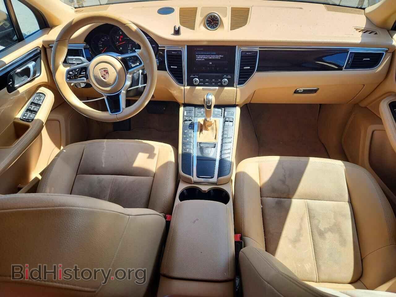 2017 PORSCHE MACAN - VIN: WP1AA2A53HLB01551 - Photo 8