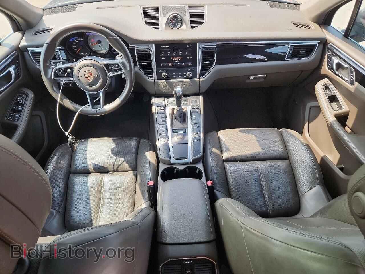 2017 PORSCHE MACAN - VIN: WP1AB2A51HLB17132 - Photo 8