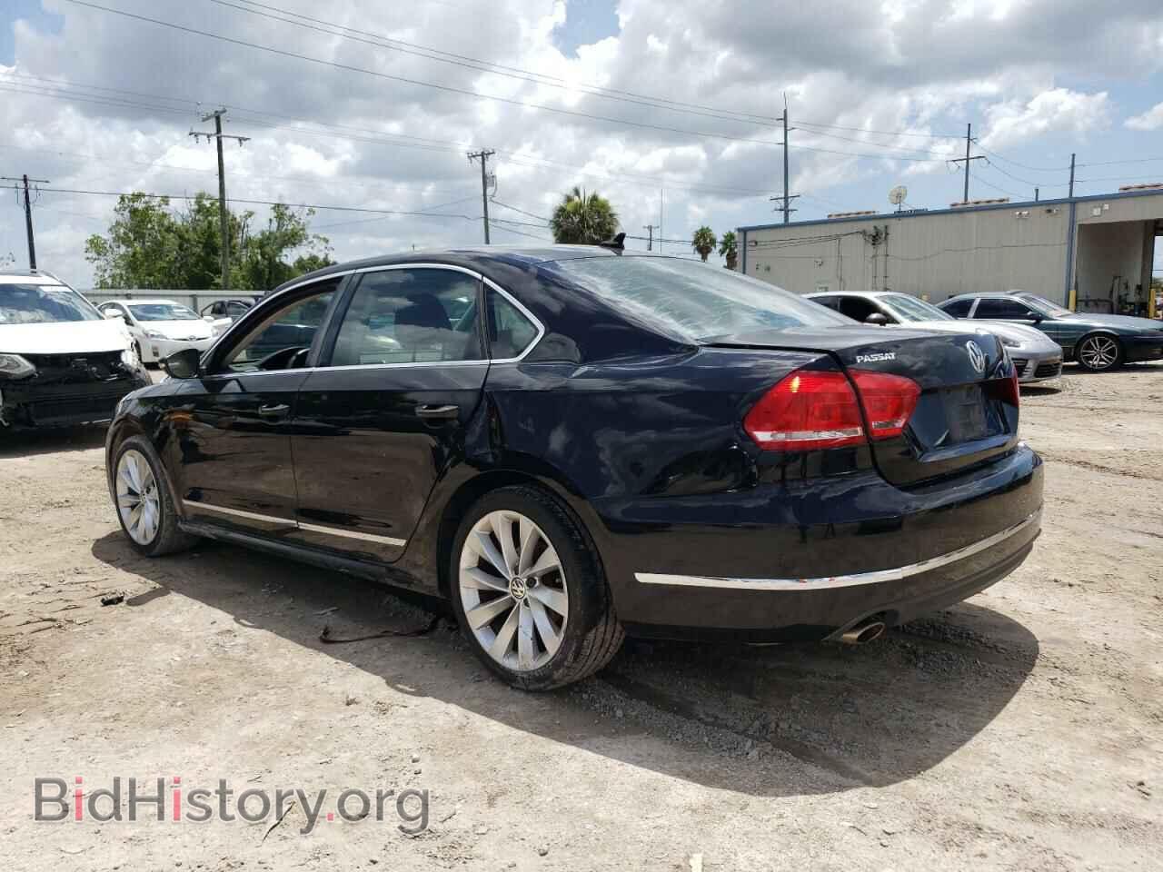 2012 VOLKSWAGEN PASSAT - VIN: 1VWCH7A39CC030282 - Фото 2