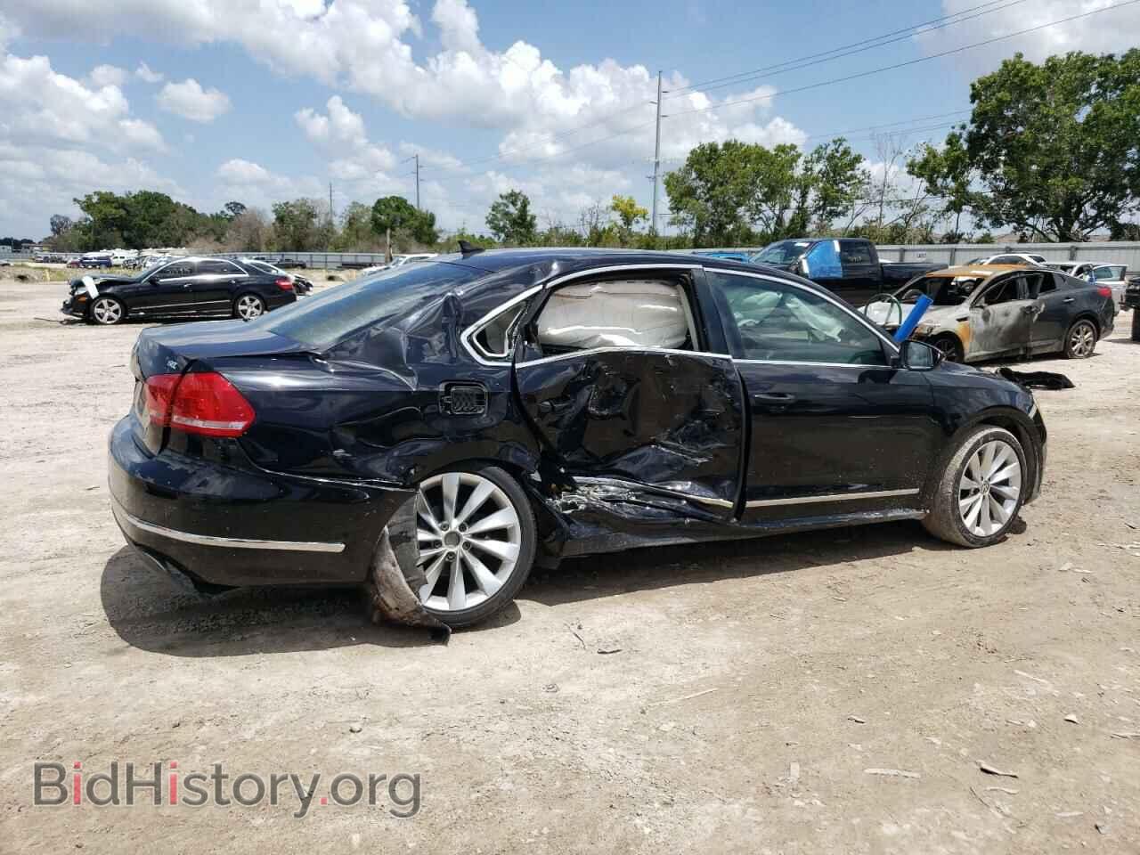 2012 VOLKSWAGEN PASSAT - VIN: 1VWCH7A39CC030282 - Фото 3