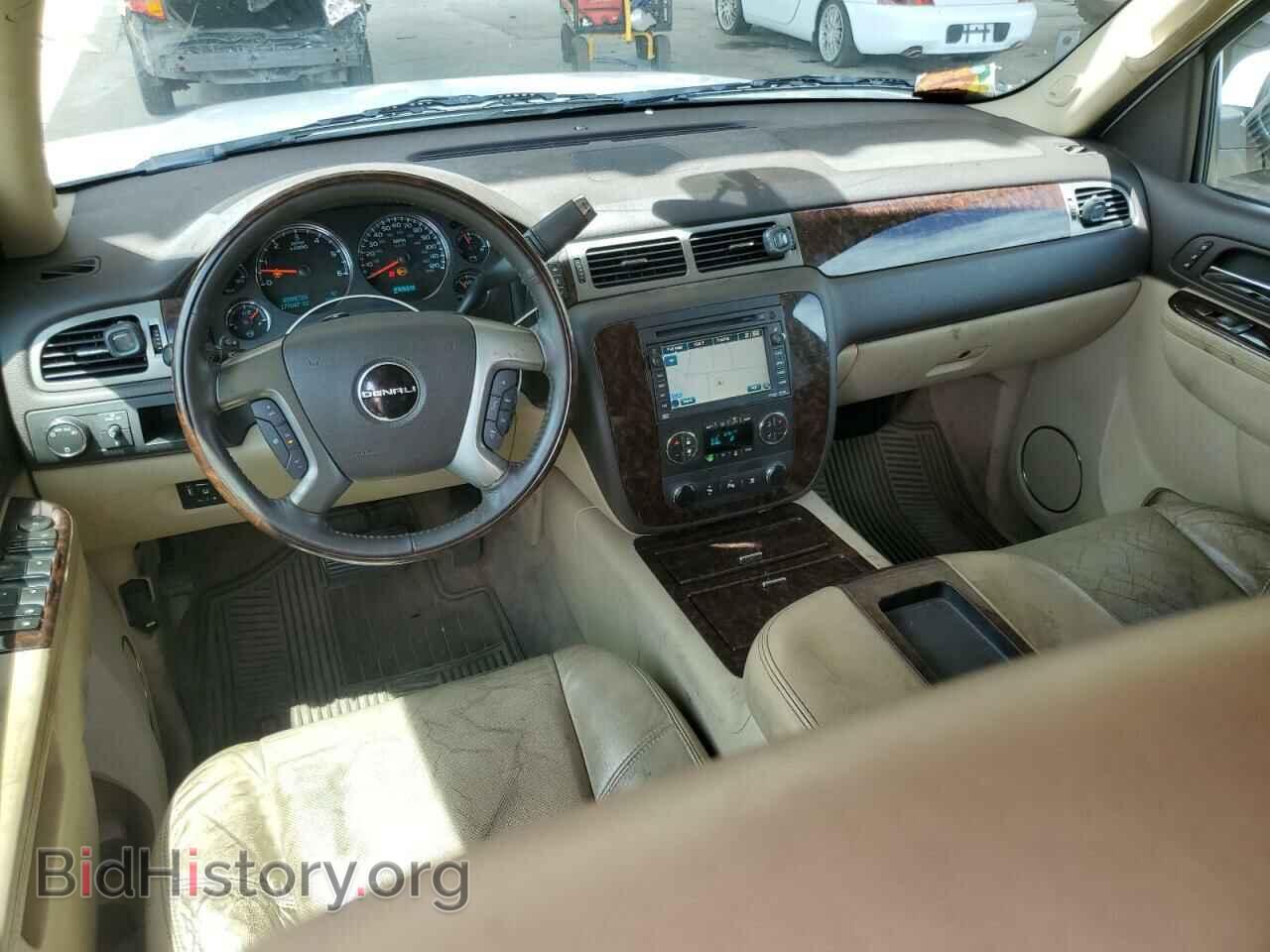 2010 GMC YUKON - VIN: 1GKUKEEF9AR219692 - Фото 8