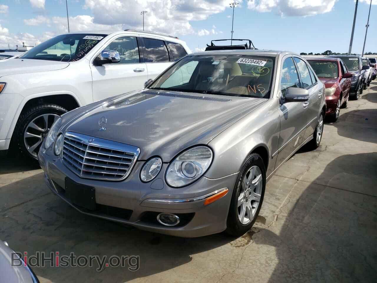 2008 MERCEDES-BENZ E-CLASS - VIN: WDBUF22X98B197058 - Фото 2