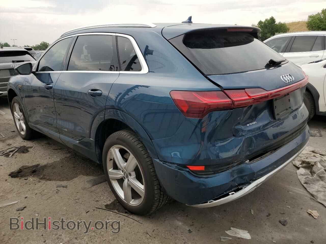 2019 AUDI E-TRON - VIN: WA1VABGE8KB016786 - Фото 2