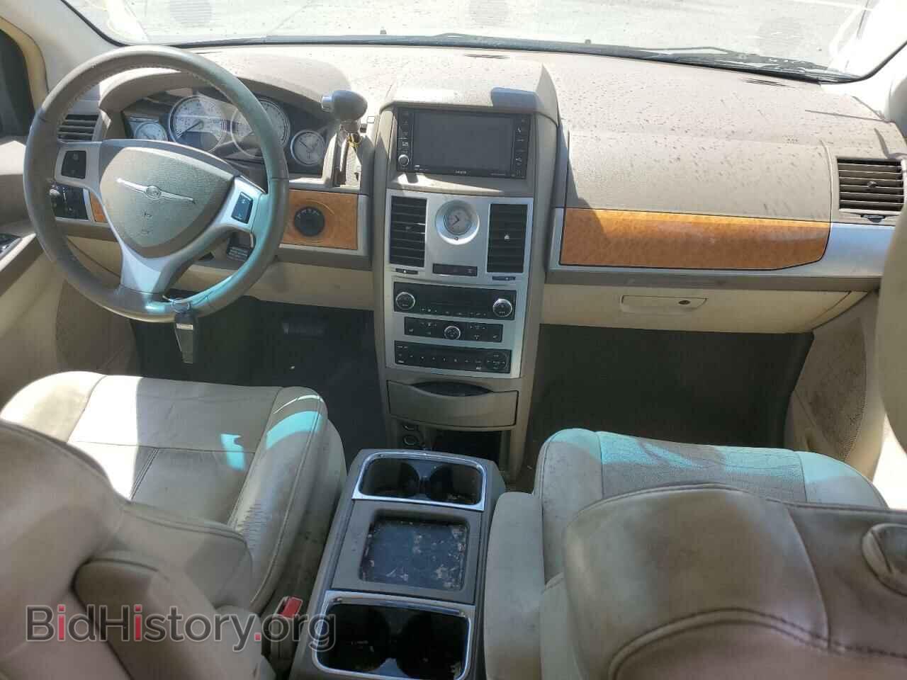 2009 CHRYSLER MINIVAN - VIN: 2A8HR64X29R528234 - Фото 8