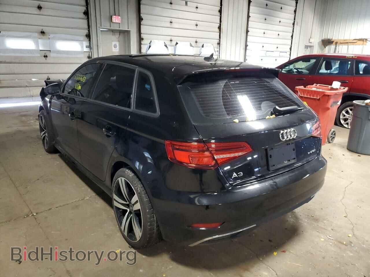 2017 AUDI A3 - VIN: WAUUPBFF8HA040835 - Фото 3