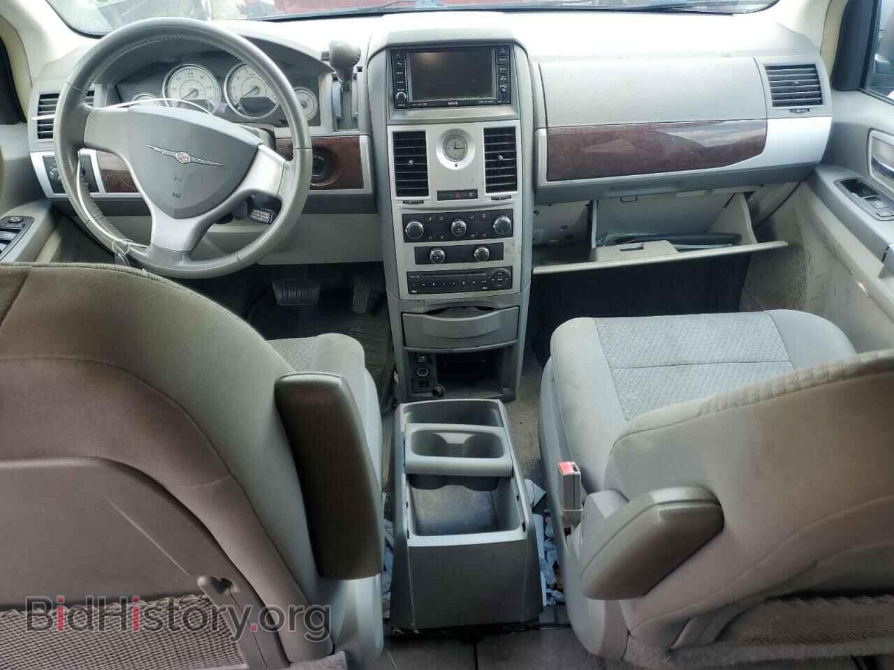 2010 CHRYSLER MINIVAN - VIN: 2A4RR5D12AR310620 - Фото 8