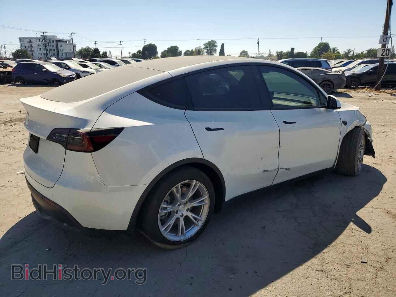 2023 TESLA MODEL Y - VIN: 7SAYGDED3PF945007 - Photo 3