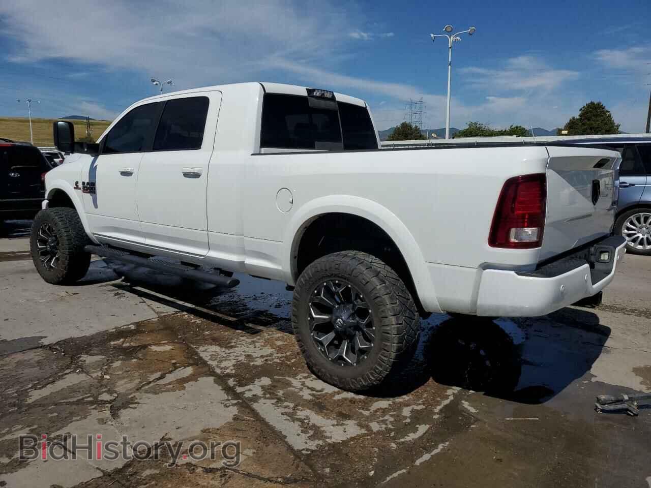 2018 RAM 2500 - VIN: 3C6UR5NL5JG366774 - Фото 2