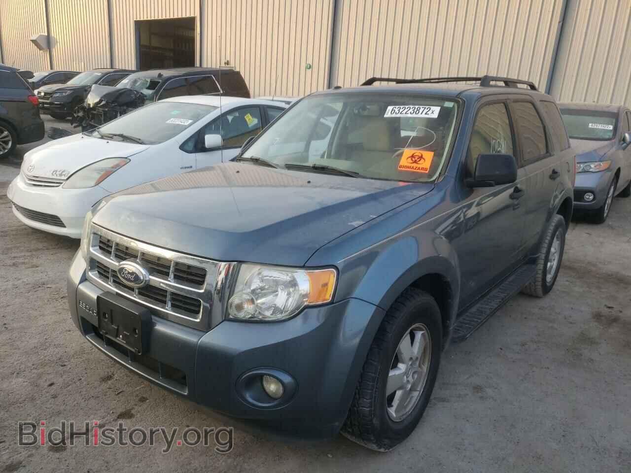 2011 FORD ESCAPE - VIN: 1FMCU9DG8BKA46661 - Фото 2