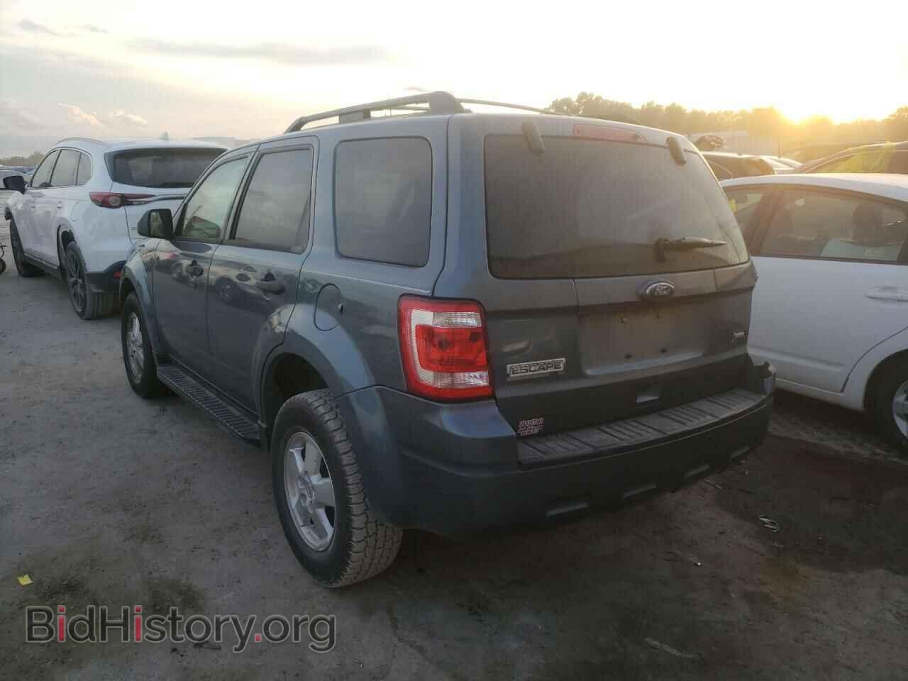 2011 FORD ESCAPE - VIN: 1FMCU9DG8BKA46661 - Фото 3