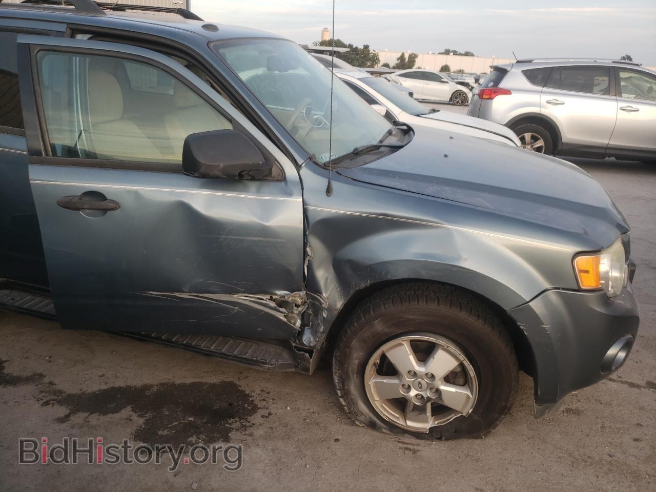 2011 FORD ESCAPE - VIN: 1FMCU9DG8BKA46661 - Фото 9