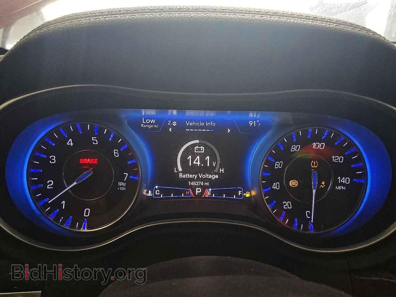 2018 CHRYSLER 300 - VIN: 2C3CCAEG5JH136920 - Фото 9