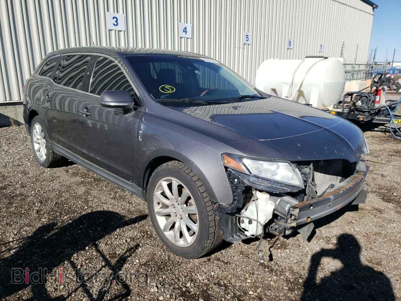 Photo 2LMHJ5AR7ABJ04401 - LINCOLN MKT 2010