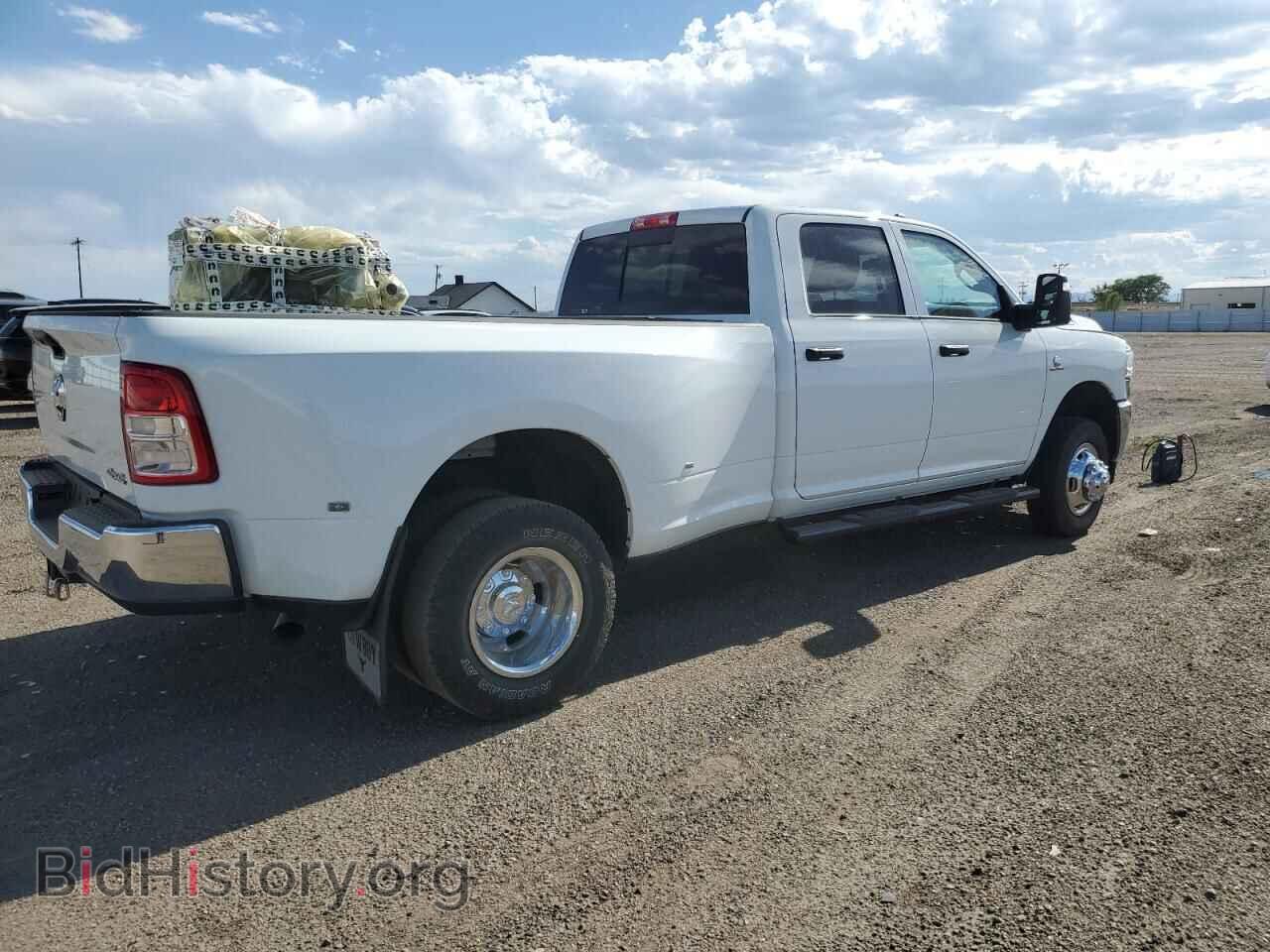 2024 RAM 3500 - VIN: 3C63RRGL2RG412010 - Фото 3